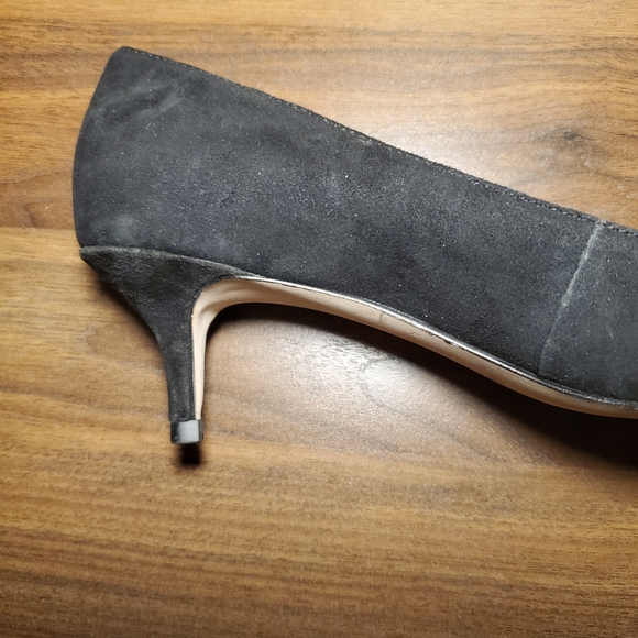 Ann Taylor NWoT Suede Kitten Heel Rhinestone Bow - Picture 6 of 8